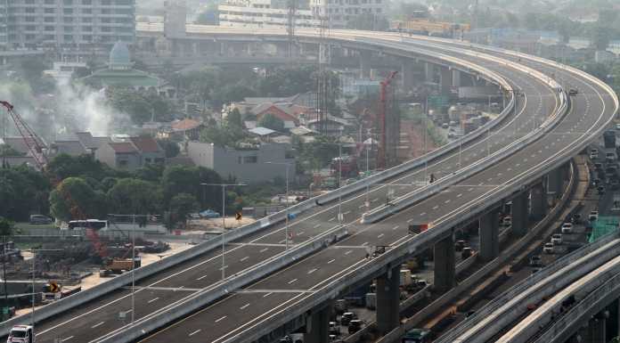 Jalankan Kebijakan Larang Mudik, Polri Tutup Akses Tol Tol Layang Jakarta Cikampek