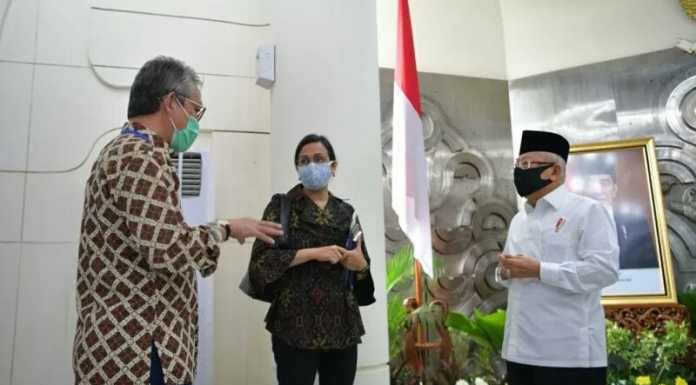 Wapres RI Ma&#Array;ruf Amin dan Menkeu Sri Mulyani