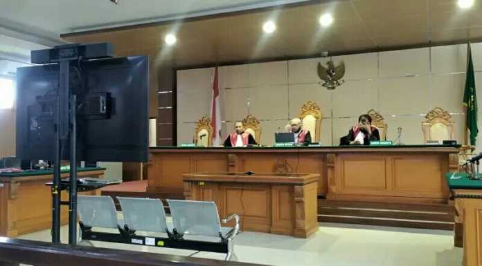 Hakim Tolak Eksepsi Sunda Empire, Sidang Tetap Berlanjut Sidang Kasus Sunda Empire, PN Bandung