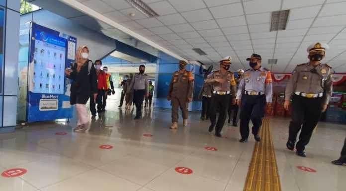 Dirlantas Tinjau Penerapan Protokol Kesehatan Stasiun Djuanda