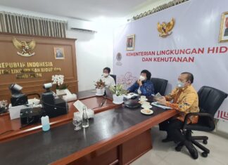 Menteri LHK Siti Nurbaya di Rapat kerja  implementasi UUCK di Bidang LHK