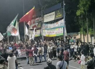 Aksi unjuk rasa Aliansi Geger Banten