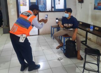 Razia bukti vaksin calon penumpang